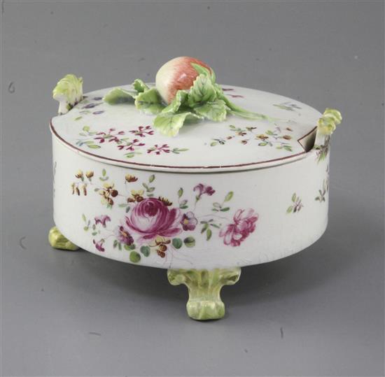 An early Derby butter tub and cover, c.1758, w. 13.5cm, crazing and scratching